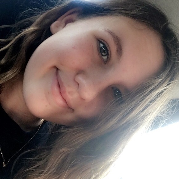 Meet your Posher, Samantha - Picture 1 of 1